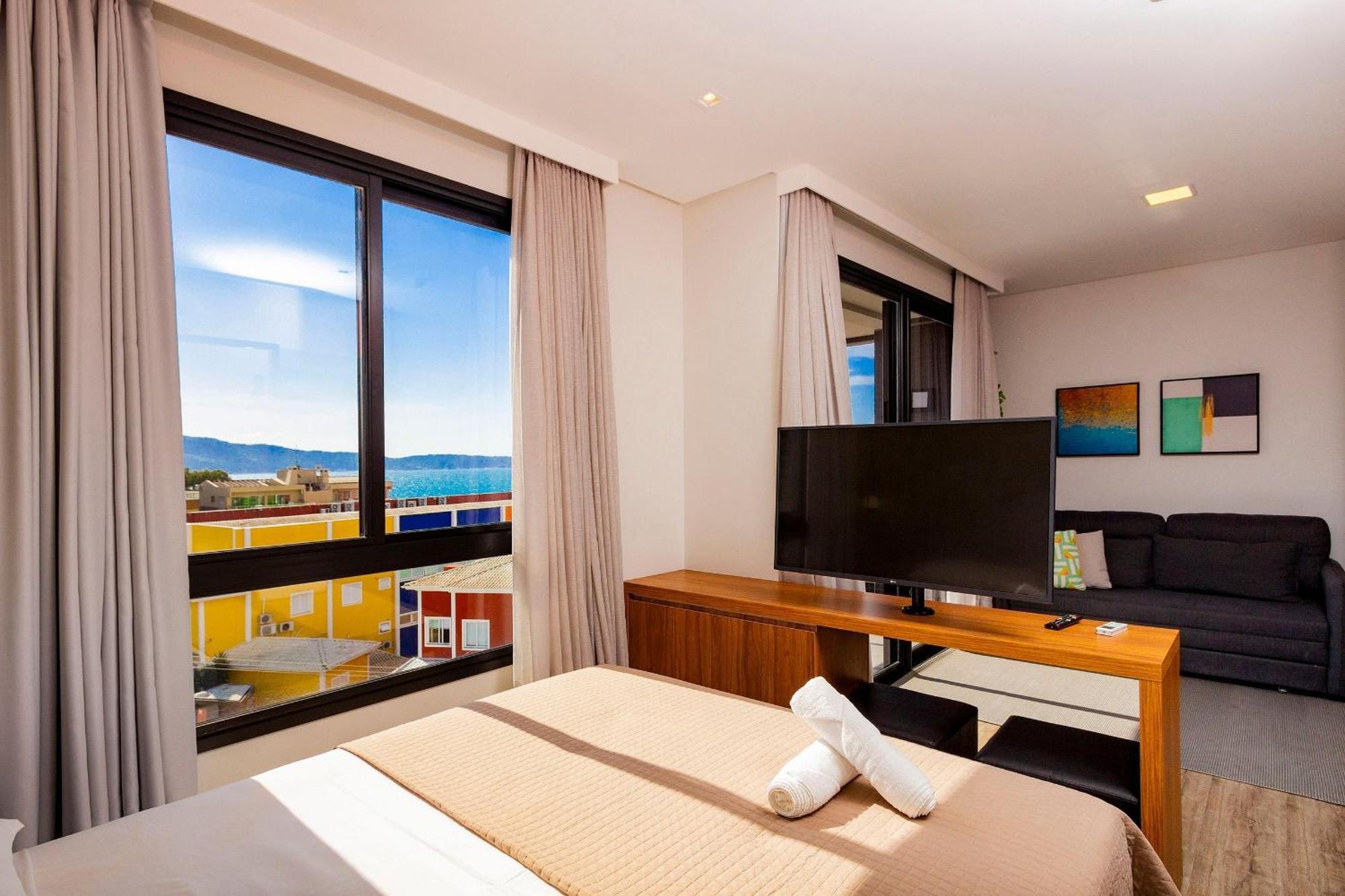 Aion Suites 302 - Lindo Apartamento Com Vista Para O Mar, A 60M Da Praia De Bombinhas, Com Piscina E Academia No Rooftop. Exterior photo